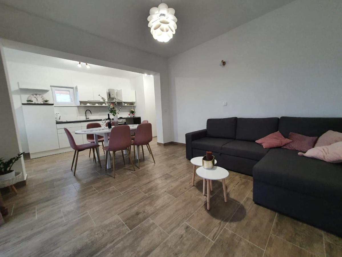 Apartman Skolj Jovici  Εξωτερικό φωτογραφία